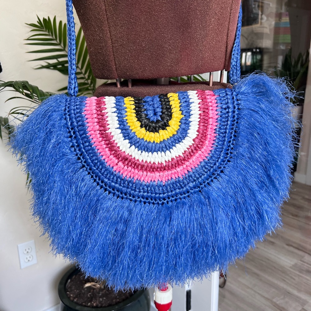 Crochet sling bag with fringes (envelope bag)